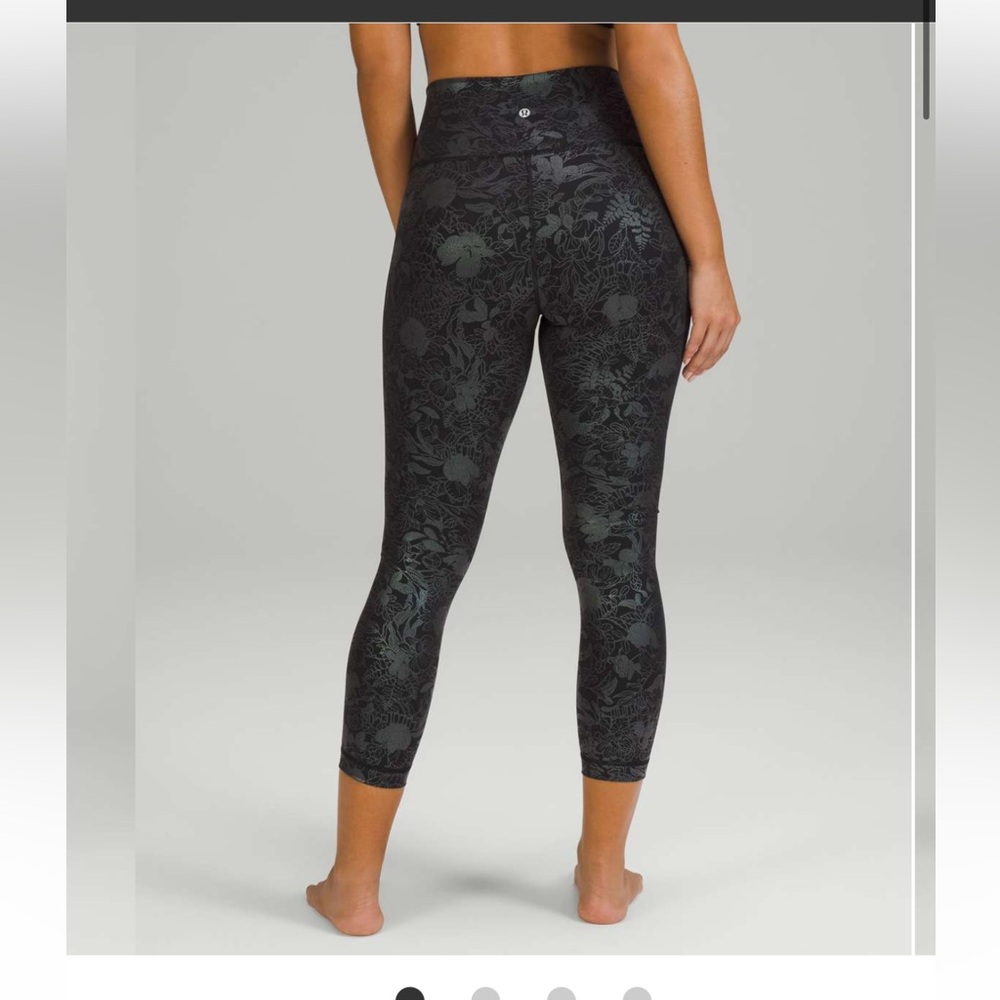 Lululemon Wunder Under HR Crop 23" *Shine Logo Flourish Black Iridescent Sz 12